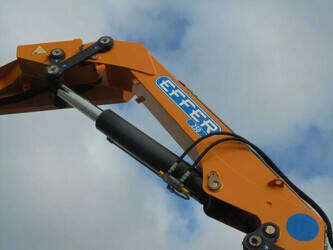 2013-mercedes-benz-actros-1846-1428923-45820562