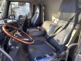 2009-volvo-fm-370-45820591