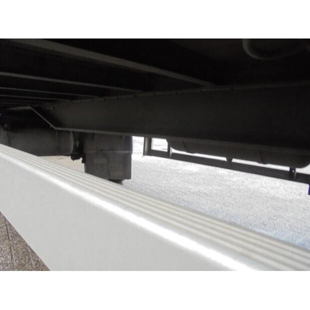 2011 DRACO AXS 220-45820662