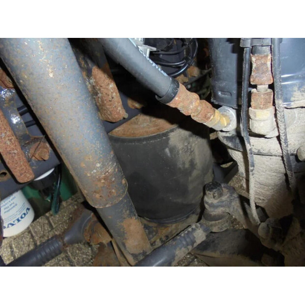 2006 فولفو FM-45820749