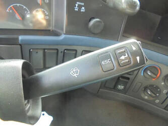 2006-volvo-fm-1428929-45820755