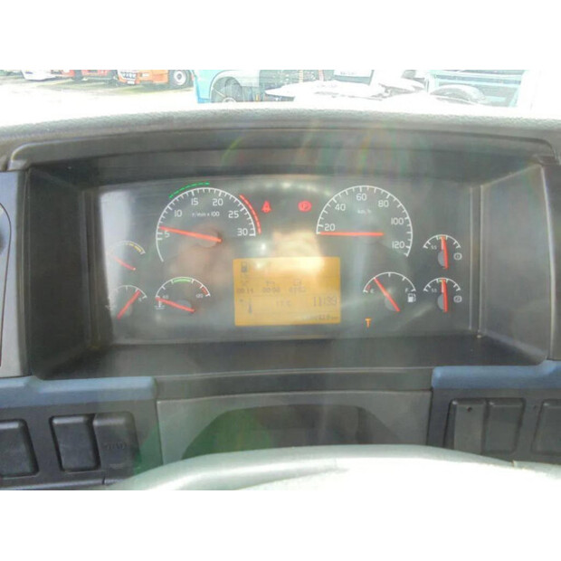 2006 فولفو FM-45820772