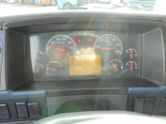 2006-volvo-fm-1428929-45820772