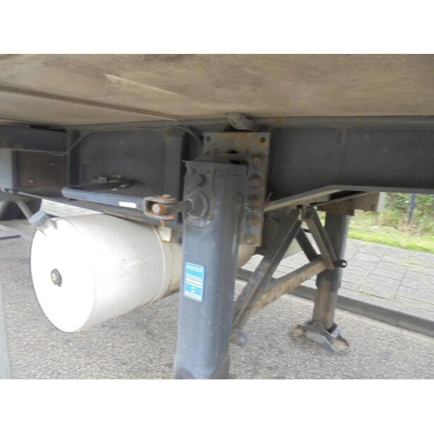 2005 Vogelzang V0-STG-45820817