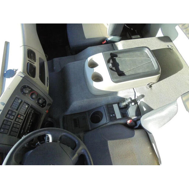 2012 رينو PREMIUM-45820842