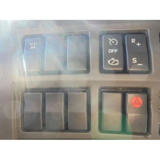 2012 رينو PREMIUM-45820845