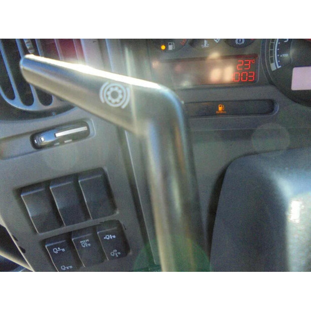 2012 رينو PREMIUM-45820852