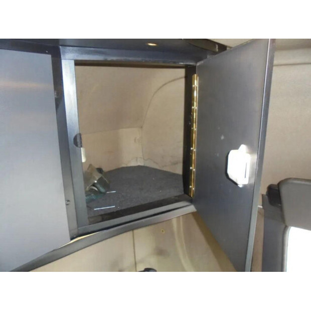 2006 سكانيا R470-45820930