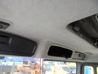 2001-man-12-45820978