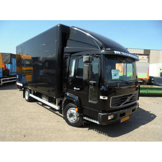 2001 Volvo FL 8.180-45820985