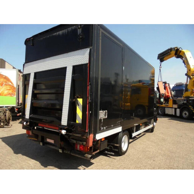 2001 Volvo FL 8.180-45820989