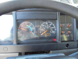 2001-volvo-fl-8-180-45821000