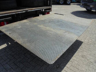 2001-volvo-fl-8-180-45821002