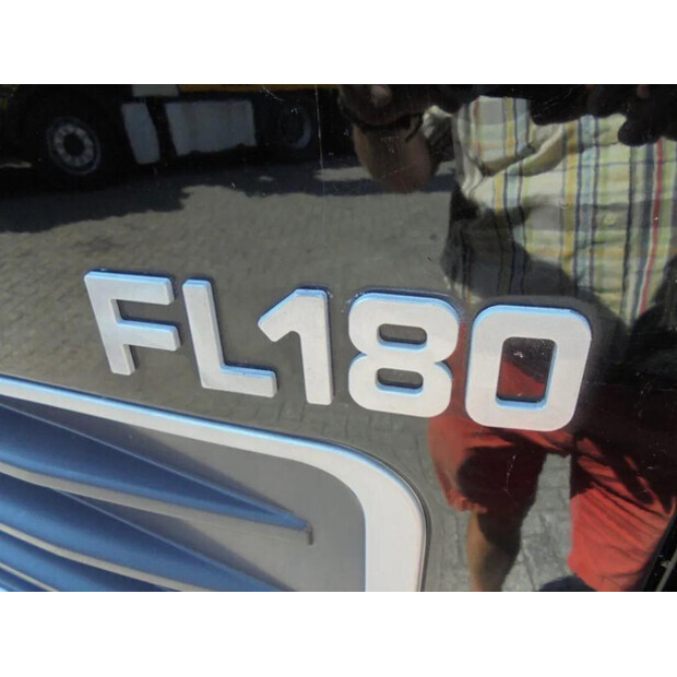 2001 Volvo FL 8.180-45821003