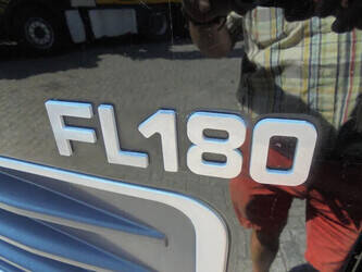 2001-volvo-fl-8-180-45821003