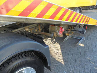 2013-man-tgl-1428938-45821077