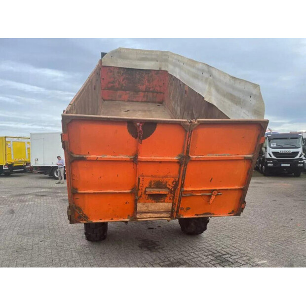 1965 مرسيدس بنز 813-45821232