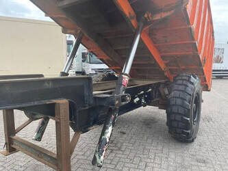 1965-mercedes-benz-813-1428944-45821241