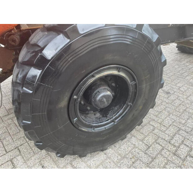 1965 مرسيدس بنز 813-45821246