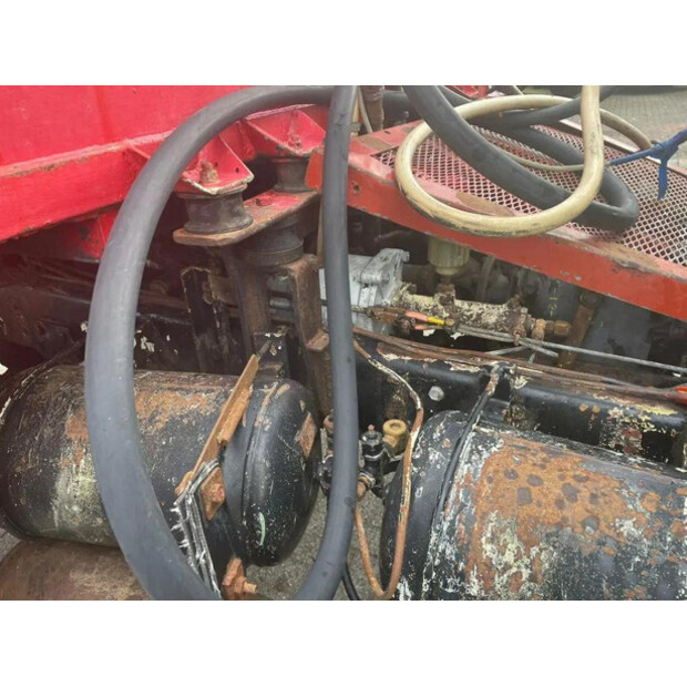 1965 مرسيدس بنز 813-45821248