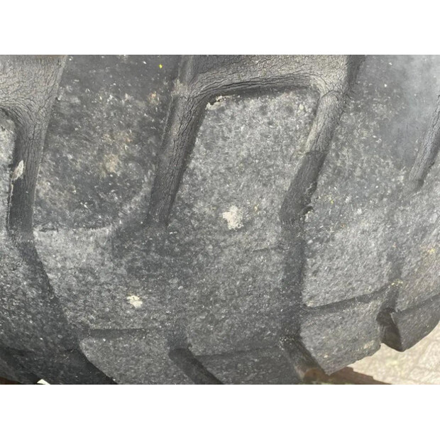 1965 مرسيدس بنز 813-45821250