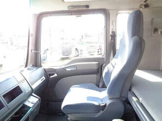 2006-man-tga-18-430-1428953-45821513