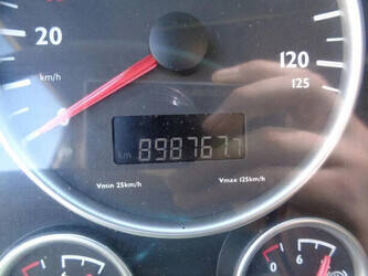 2006-man-tga-18-430-1428953-45821519