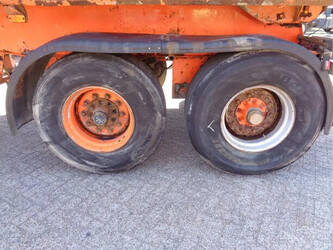 2002-langendorf-sks-18-1428954-45821539