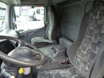 2010-mercedes-benz-atego-822-1428955-45821544