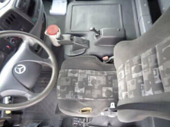 2010-mercedes-benz-atego-822-1428955-45821545