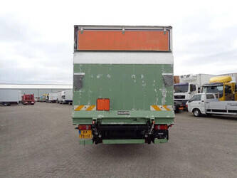 2010-mercedes-benz-atego-822-1428955-45821548