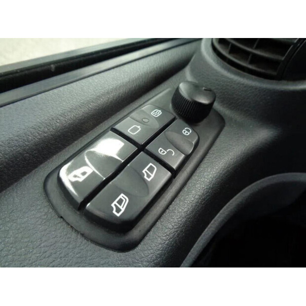 2010 Mercedes-Benz Atego 822-45821560