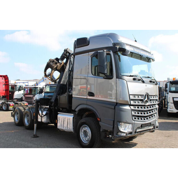 2019 Mercedes-Benz Arocs-45821650