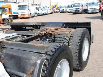 2019-mercedes-benz-arocs-1428960-45821680