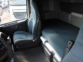 2012-volvo-fh-1428962-45821745