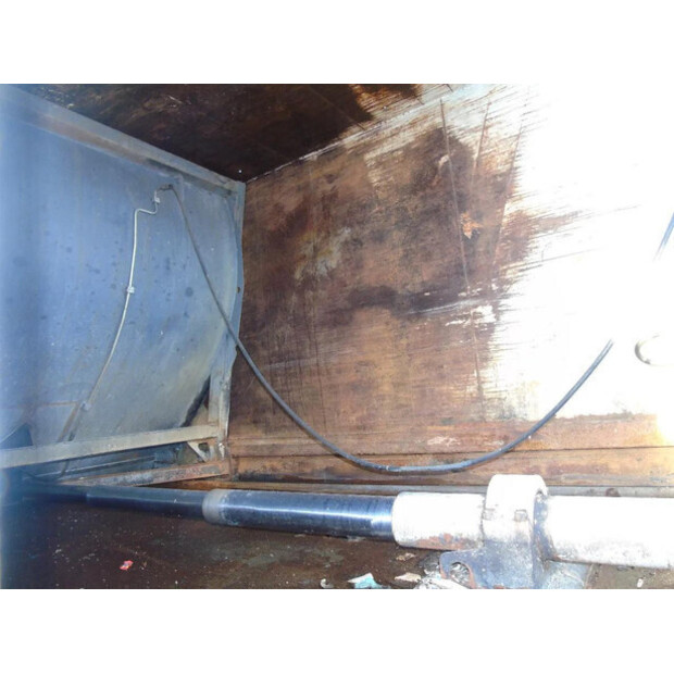 2010 Mercedes-Benz AXOR-45822043