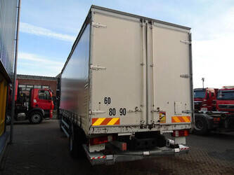 2014-mercedes-benz-axor-1428972-45822122