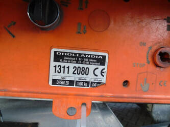 2014-mercedes-benz-axor-1428972-45822127