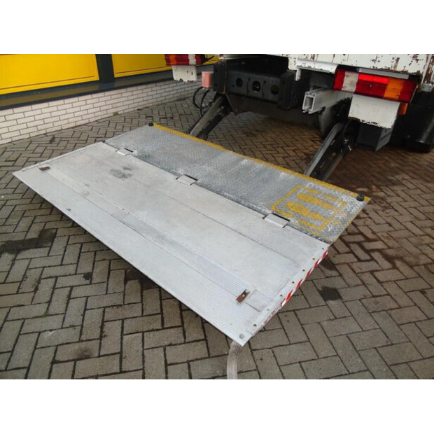 2014 Mercedes-Benz AXOR-45822132