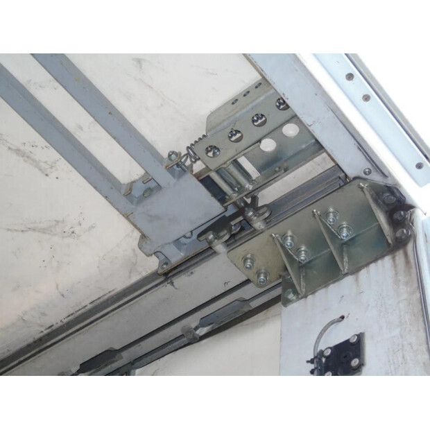 2014 Mercedes-Benz AXOR-45822145