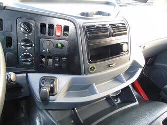 2014-mercedes-benz-axor-1428972-45822151