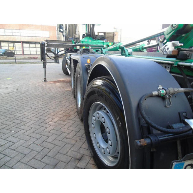 2023 Renault C-45822176