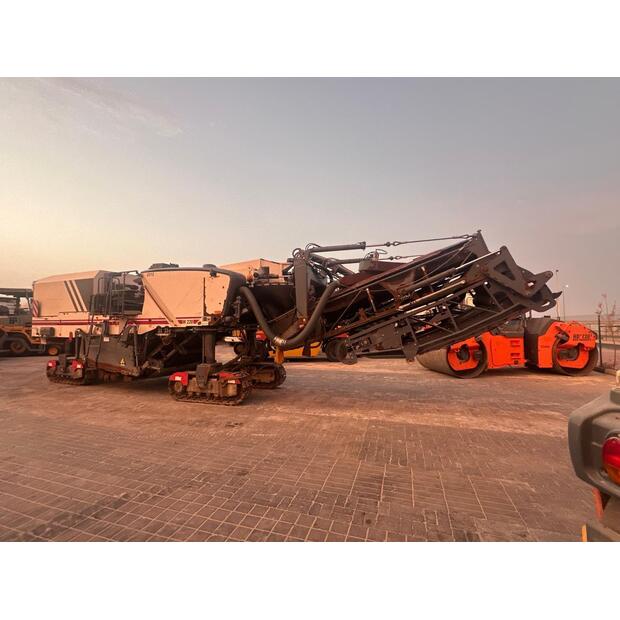 2012 فيرتجين W220-45822288