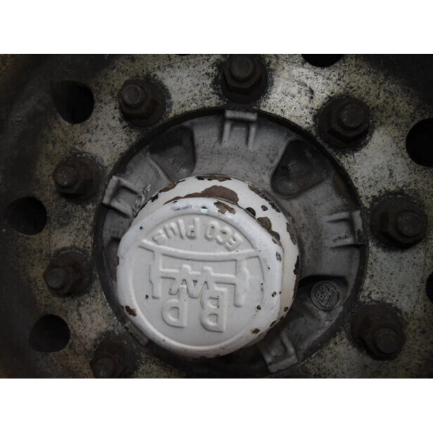 2005 لاج 3-45822353