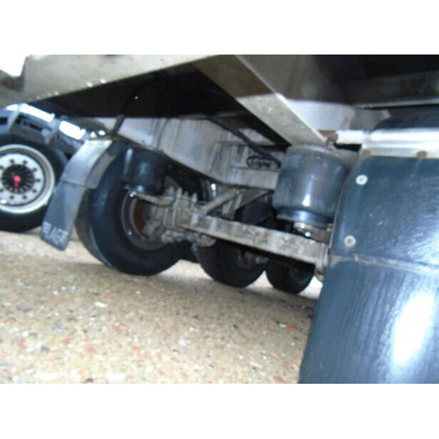 2005 لاج 3-45822359