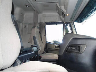 2017-iveco-stralis-480-1428980-45822387