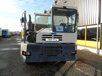 2003-mol-yt200-1428984-45822517