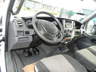 2016-iveco-daily-70-45822726