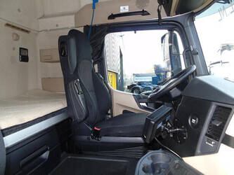 2014-mercedes-benz-actros-1428991-45822750