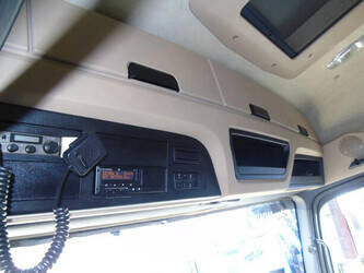 2014-mercedes-benz-actros-1428991-45822758